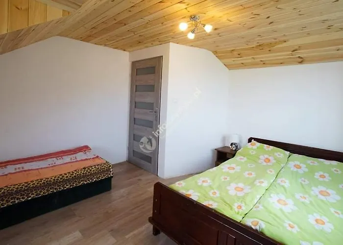 Domek Na Skraju Lasu
